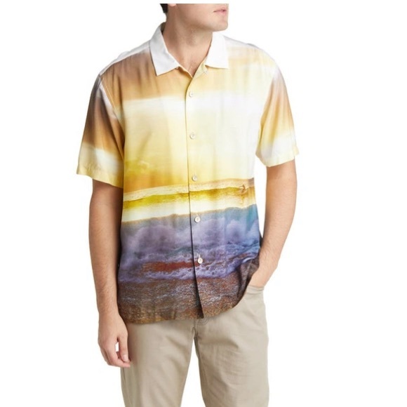 Tommy Bahama Veracruz Cay Sunset Break Short Sleeve Button-Up Camp Shirt
